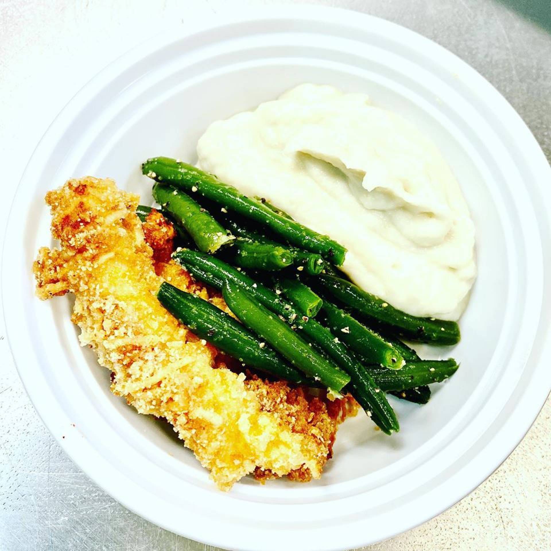Chicken Tenders with Twice Baked Cauliflower Au Gratin and Green Beans - Keto