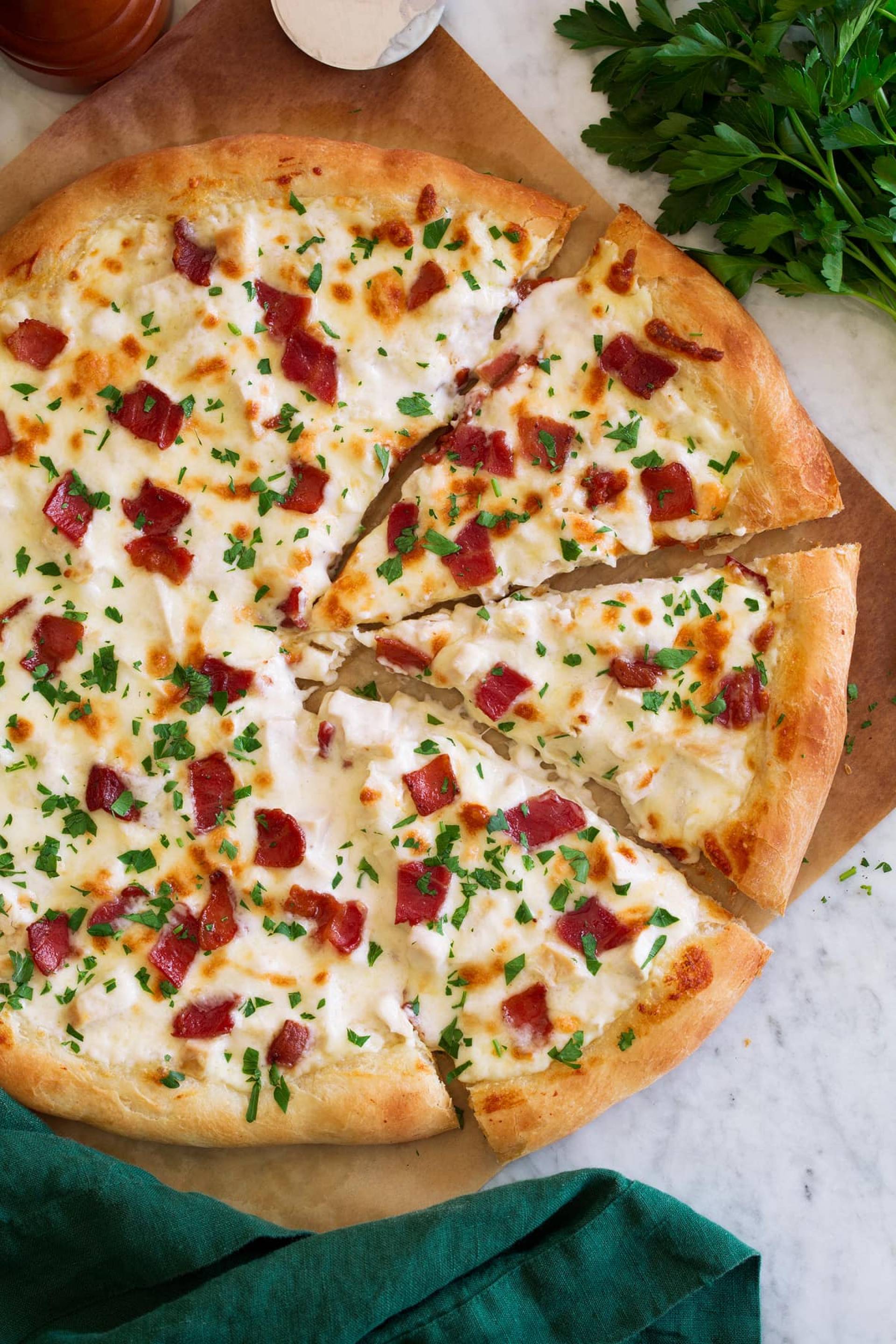 Chicken Bacon Alfredo Pizza - Low Fat